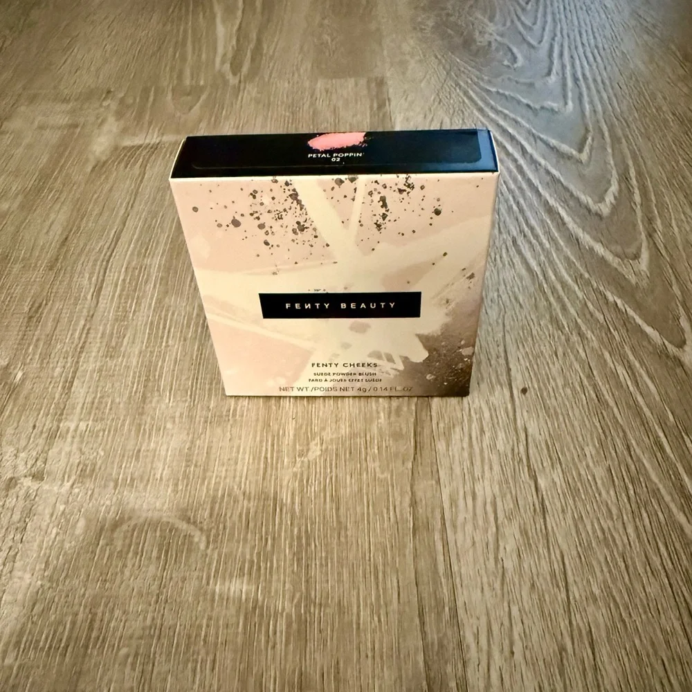 Fenty Cheeks Suede Powder Blush - Petal Poppin 02